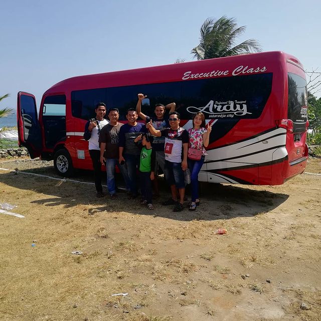 Harga Sewa Bus Wisata  Binangun    Ke Kota Tangerang