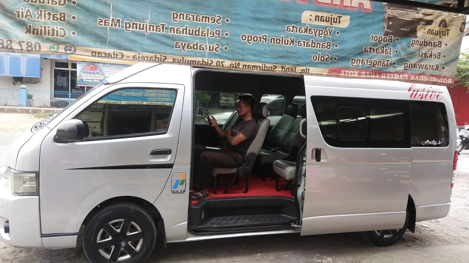 Layanan Carter Mobil  Kesugihan    Ke Kota Tangerang