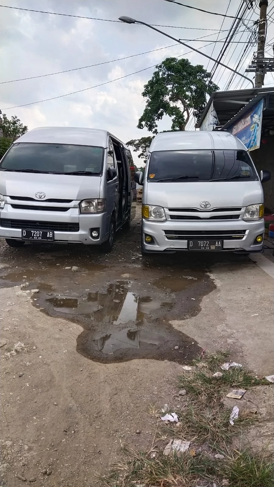 0878-8850-8846 Layanan Sewa Mobil Plus Supir Terdekat Di  Gandrungmangu Cilacap
